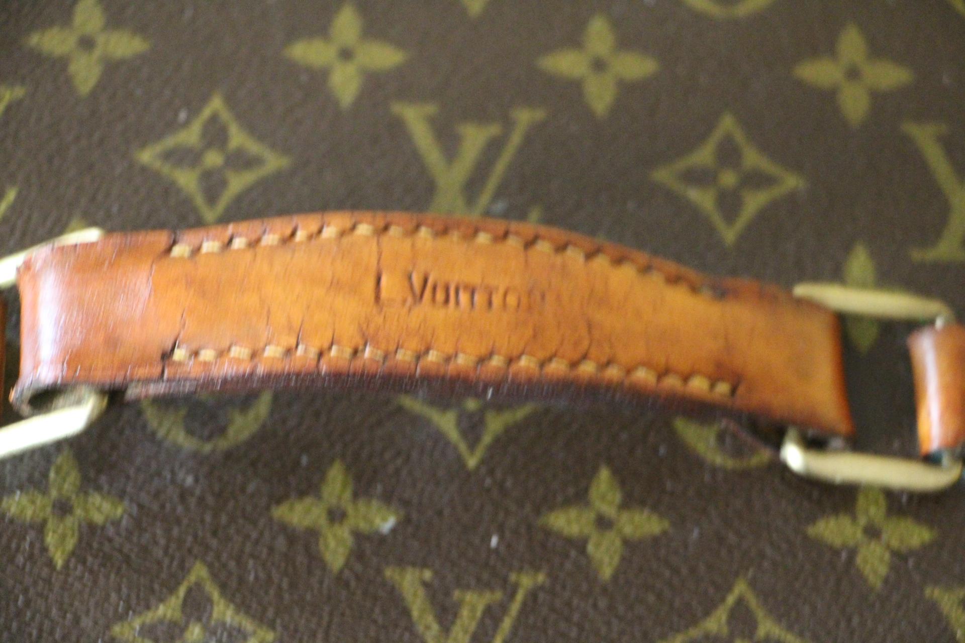 Women's or Men's Louis Vuitton Train Case, Louis Vuitton Boite Pharmacie, Louis Vuitton Case 1