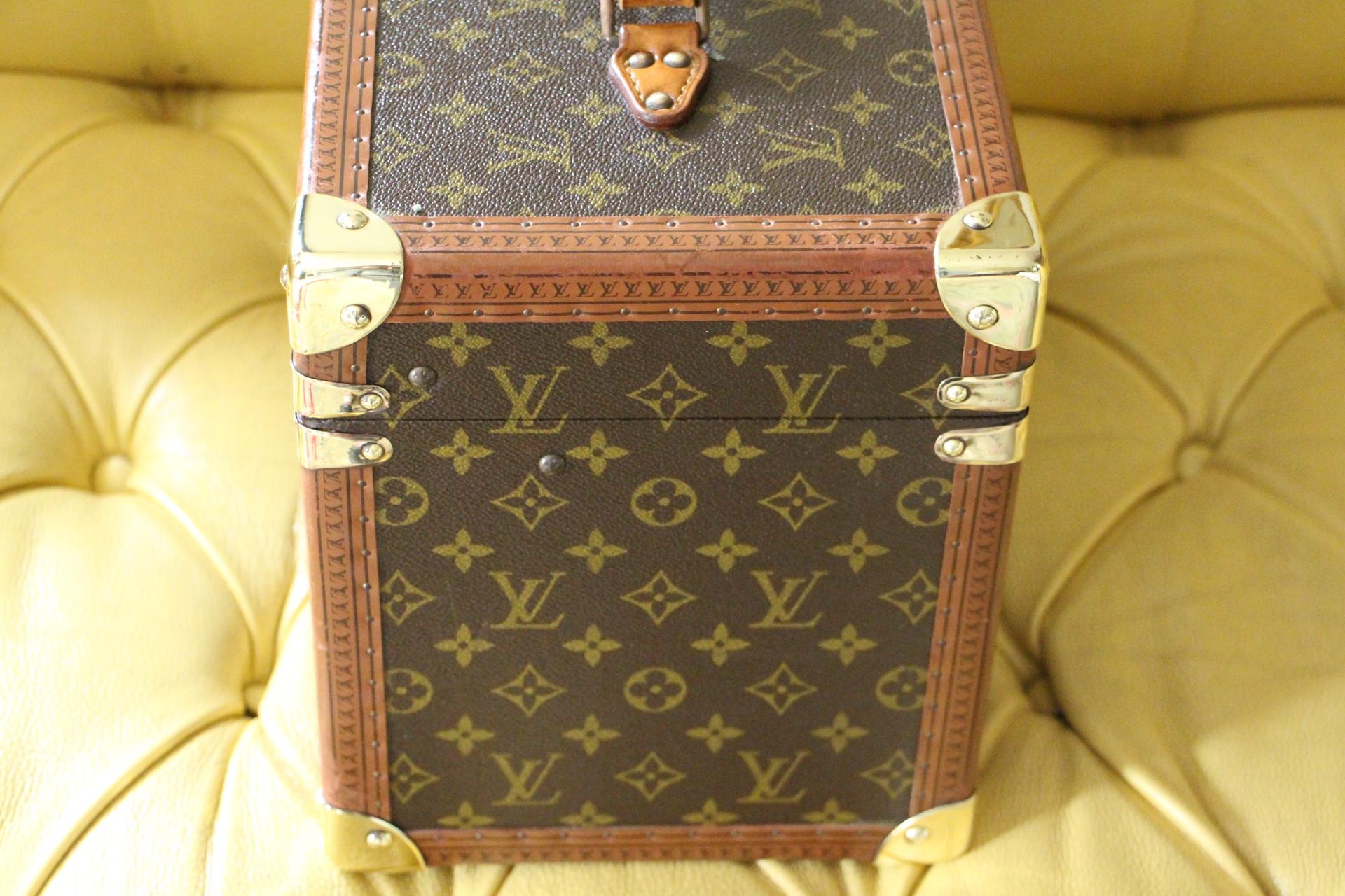 Louis Vuitton Train Case, Louis Vuitton Boite Pharmacie, Louis Vuitton Case  For Sale 5