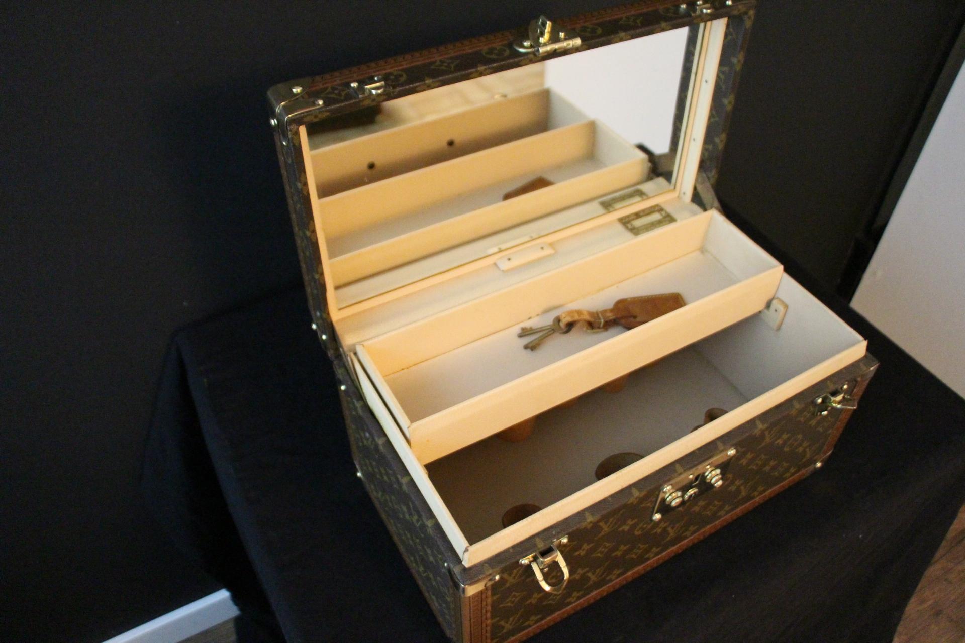Louis Vuitton Train Case, Louis Vuitton Boite Pharmacie, Louis Vuitton Case For Sale 8