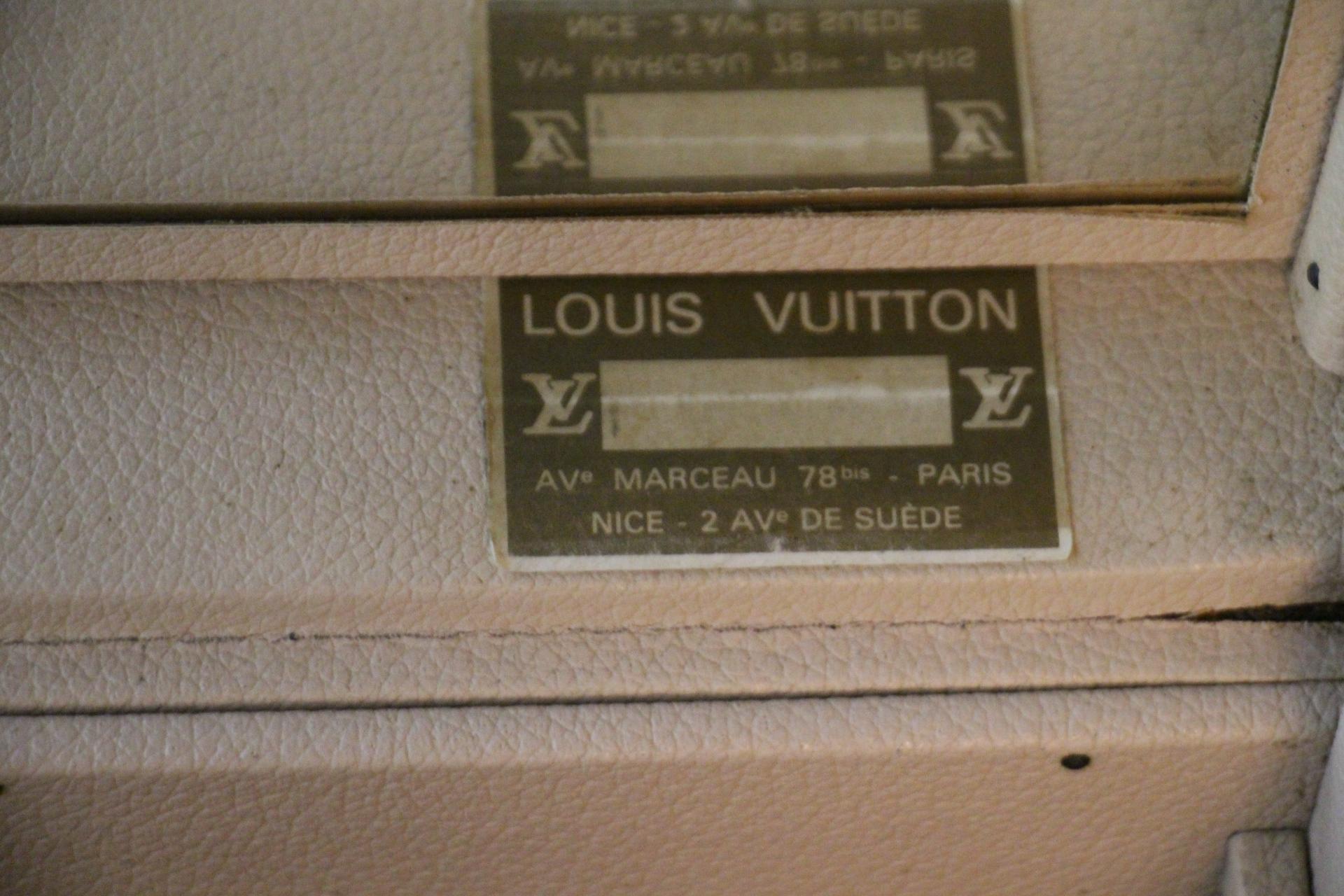 Louis Vuitton Train Case, Louis Vuitton Boite Pharmacie, Louis Vuitton Case For Sale 11