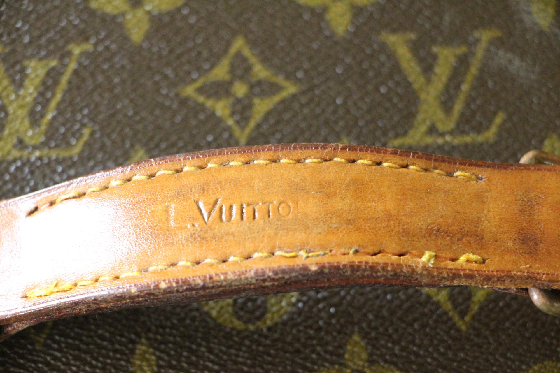 Louis Vuitton Train Case, Louis Vuitton Boite Pharmacie, Louis Vuitton Case In Good Condition In Saint-ouen, FR