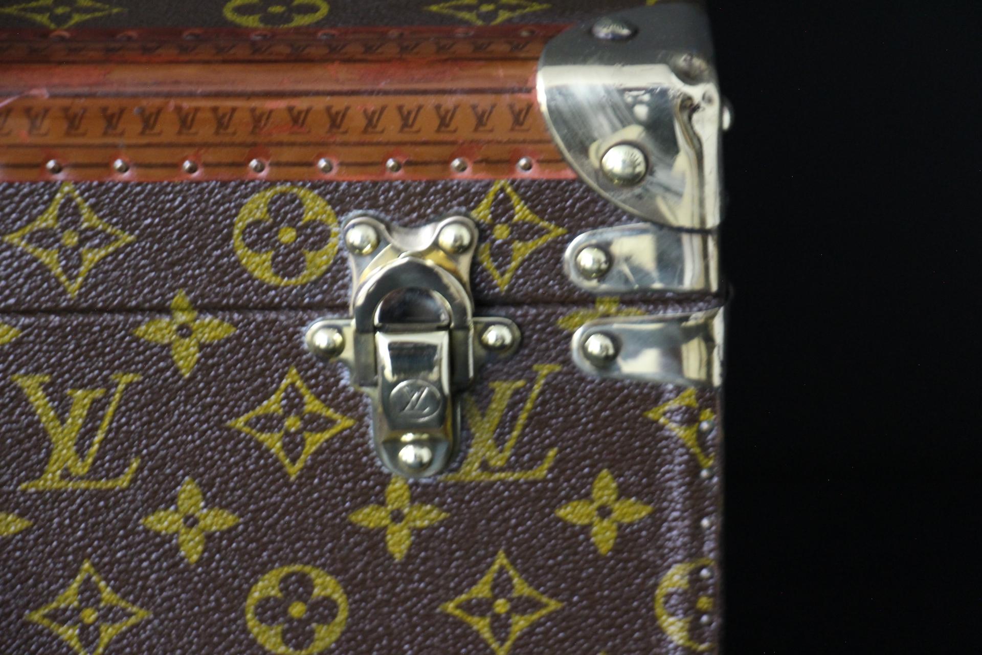 Women's or Men's Louis Vuitton Train Case, Louis Vuitton Boite Pharmacie, Louis Vuitton Case For Sale
