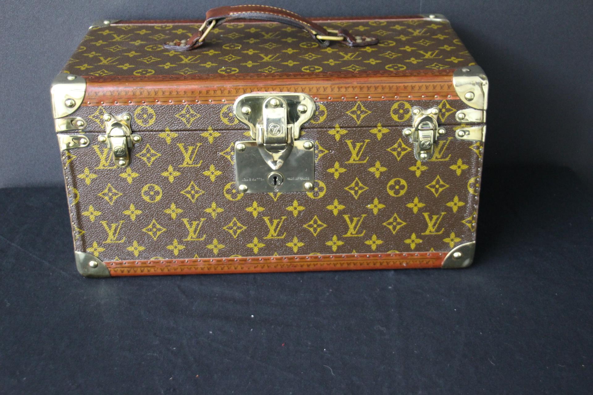 Louis Vuitton Train Case, Louis Vuitton Boite Pharmacie, Louis Vuitton Case For Sale 1
