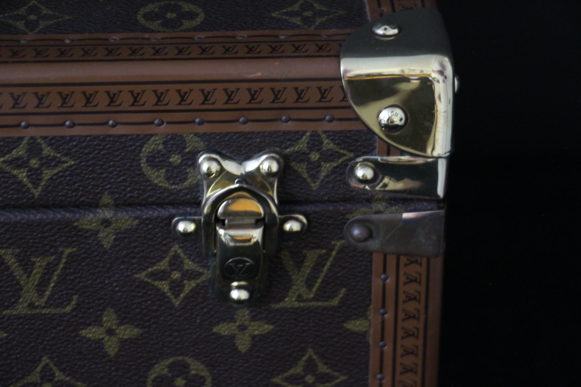 Louis Vuitton Train Case, Louis Vuitton Boite Pharmacie, Louis Vuitton Case  For Sale 3