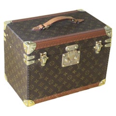 Louis Vuitton Train Case, Louis Vuitton Boite Pharmacie, Louis Vuitton Case