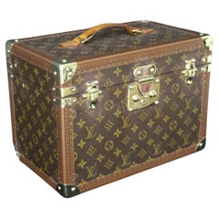 Louis Vuitton Train Case, Louis Vuitton Boite Pharmacie, Louis Vuitton Case