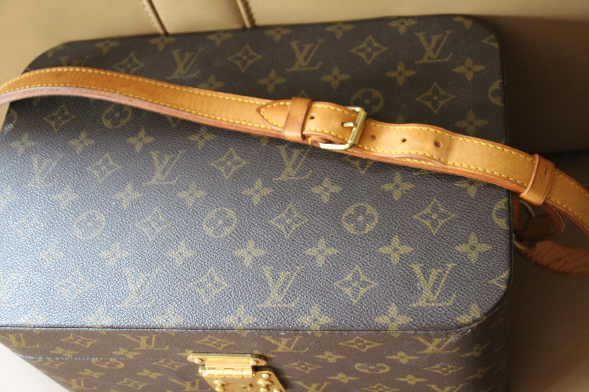 Louis Vuitton Train Case, Louis Vuitton Jewelry Case, Louis Vuitton Beauty Case For Sale 6