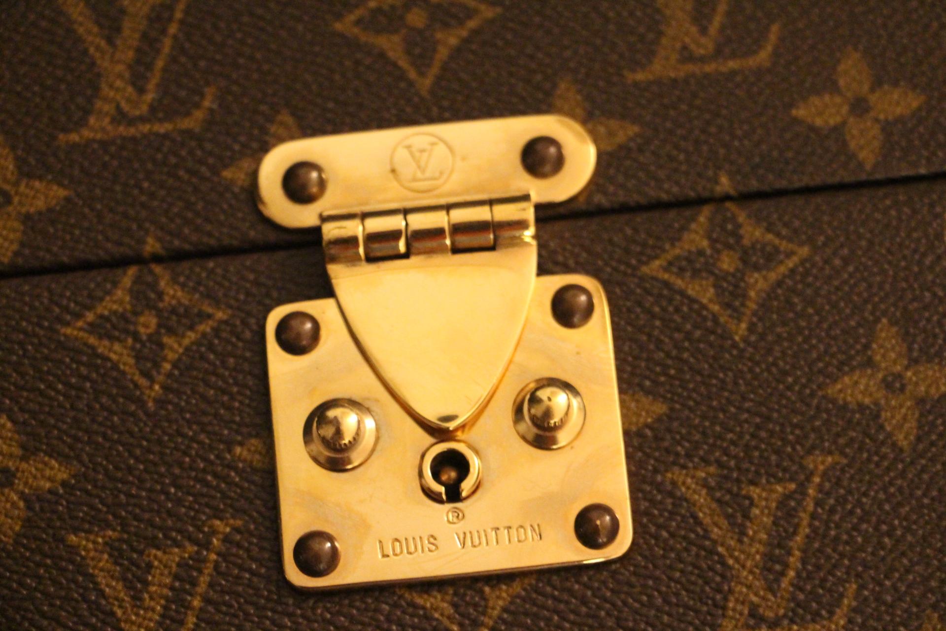 Louis Vuitton Train Case, Louis Vuitton Jewelry Case, Louis Vuitton Beauty Case 8