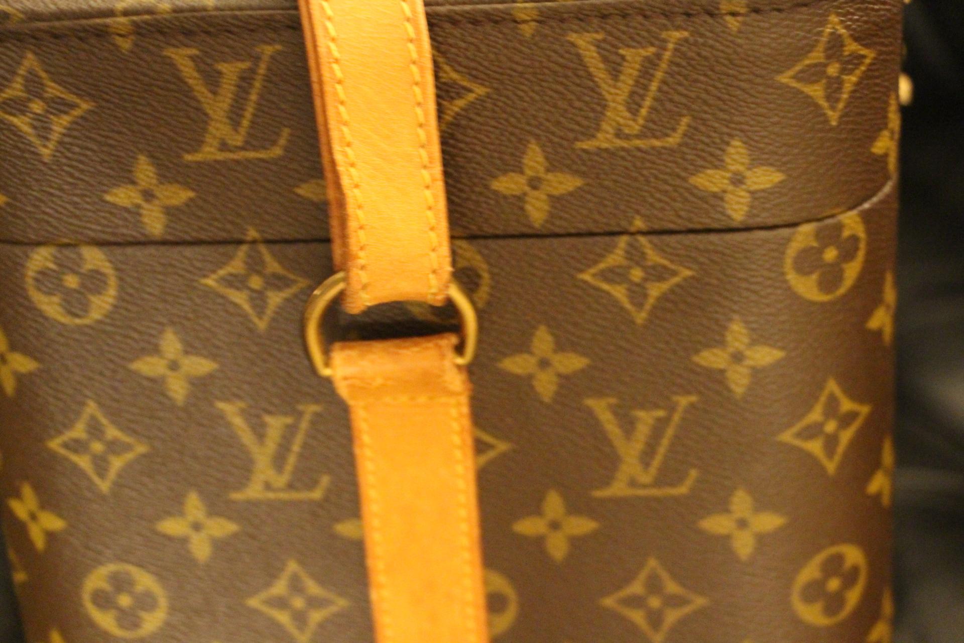 Louis Vuitton Train Case, Louis Vuitton Jewelry Case, Louis Vuitton Beauty Case 10