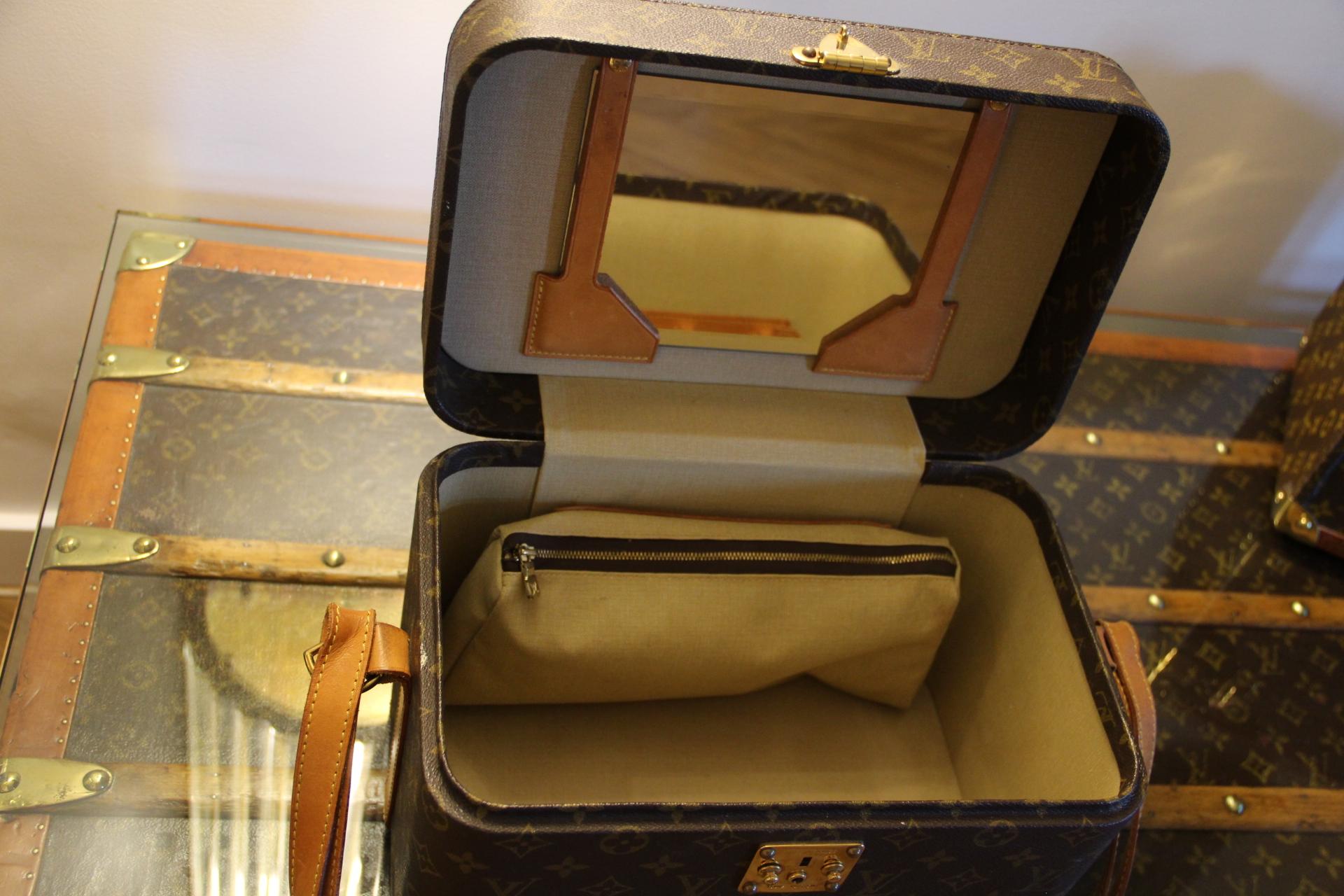 Louis Vuitton Train Case, Louis Vuitton Jewelry Case, Louis Vuitton Beauty Case For Sale 10
