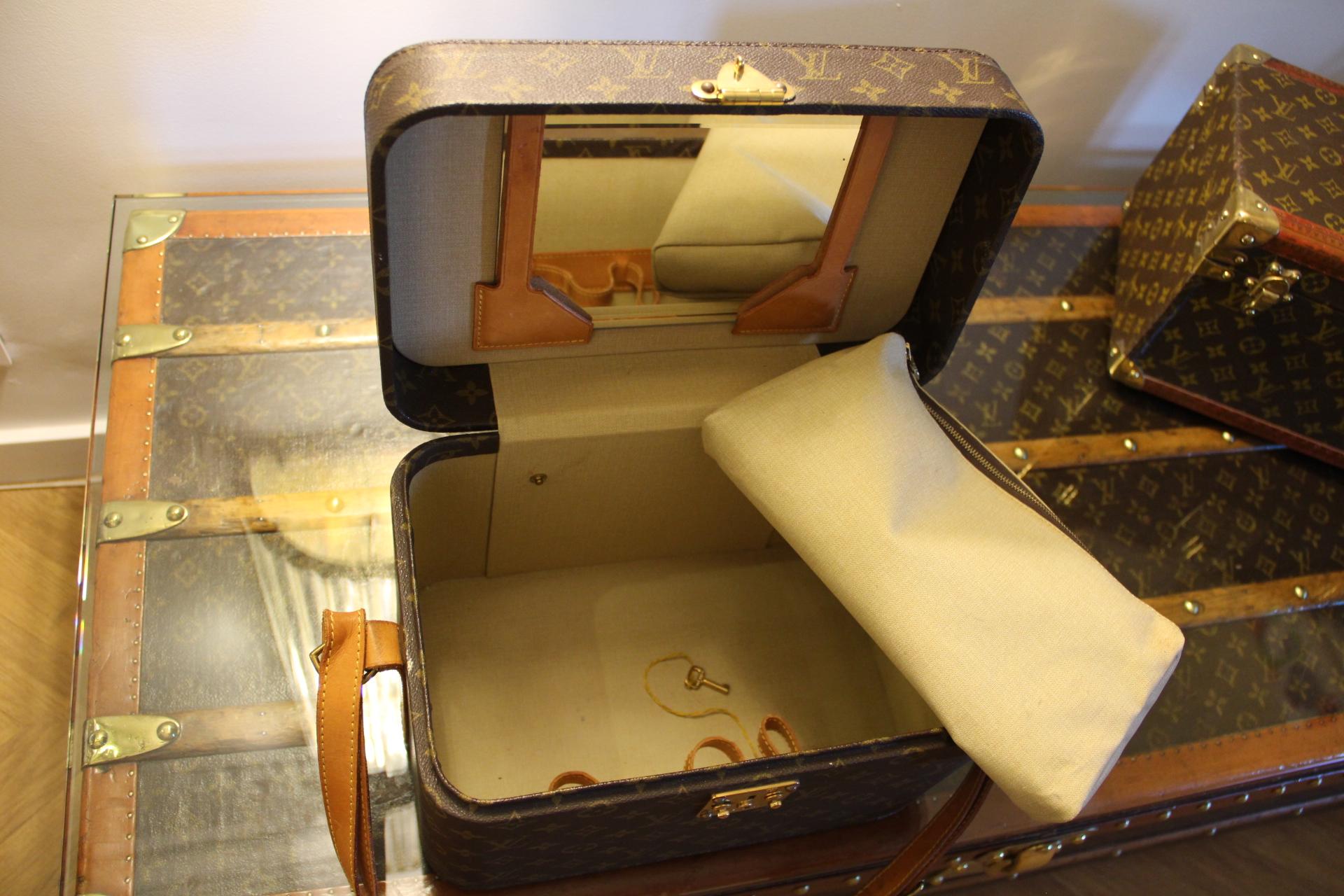 Louis Vuitton Train Case, Louis Vuitton Jewelry Case, Louis Vuitton Beauty Case For Sale 13