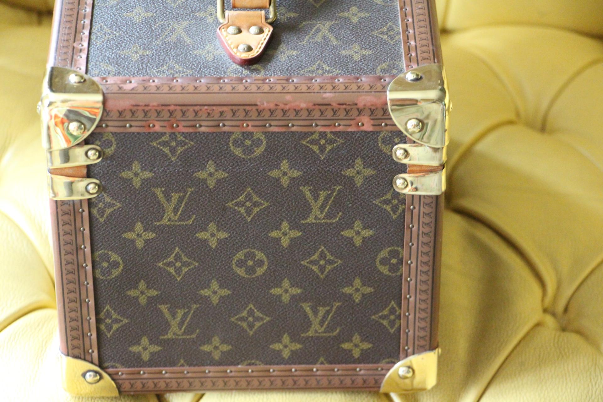 Louis Vuitton Train Case, Louis Vuitton Beauty Case In Good Condition In Saint-Ouen, FR