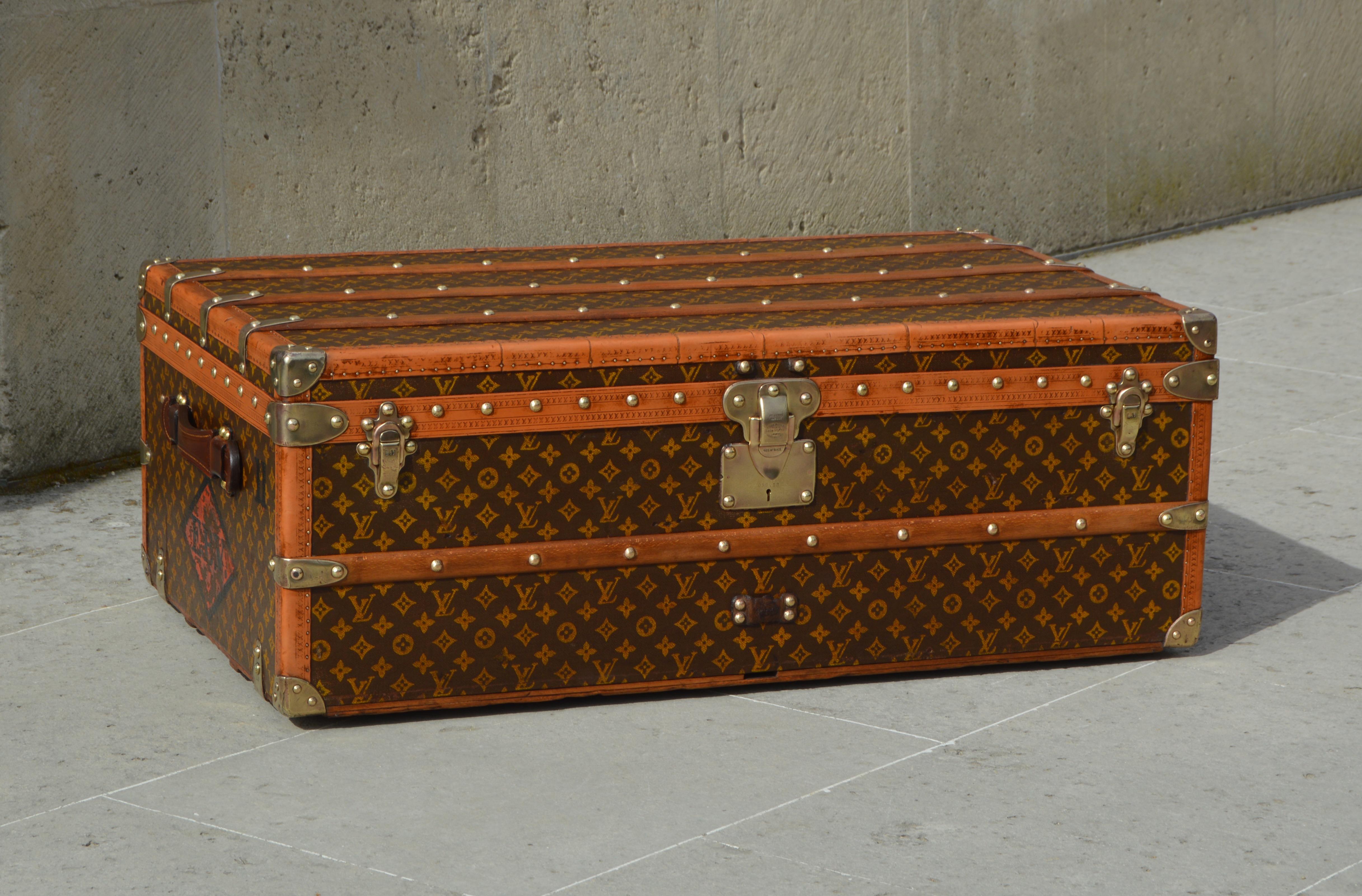Louis Vuitton travel trunk c.1913 For Sale 9