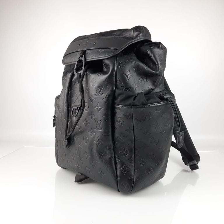 Louis Vuitton Discovery Backpack Monogram Shadow Black in Coated