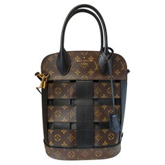 Borsa a tracolla Louis Vuitton Tressage in pelle Monogram nera e marrone