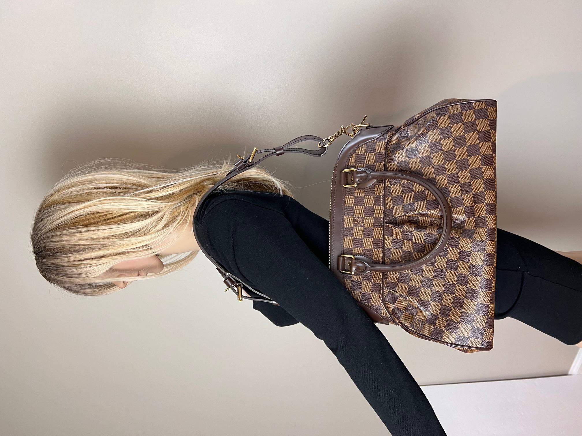 Louis Vuitton Trevi PM Damier Ebene Canvas Shoulder Hand Bag For Sale 2