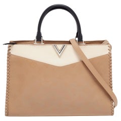 Louis Vuitton Monogram Trocadero Crossbody Bag 862440 For Sale at 1stDibs