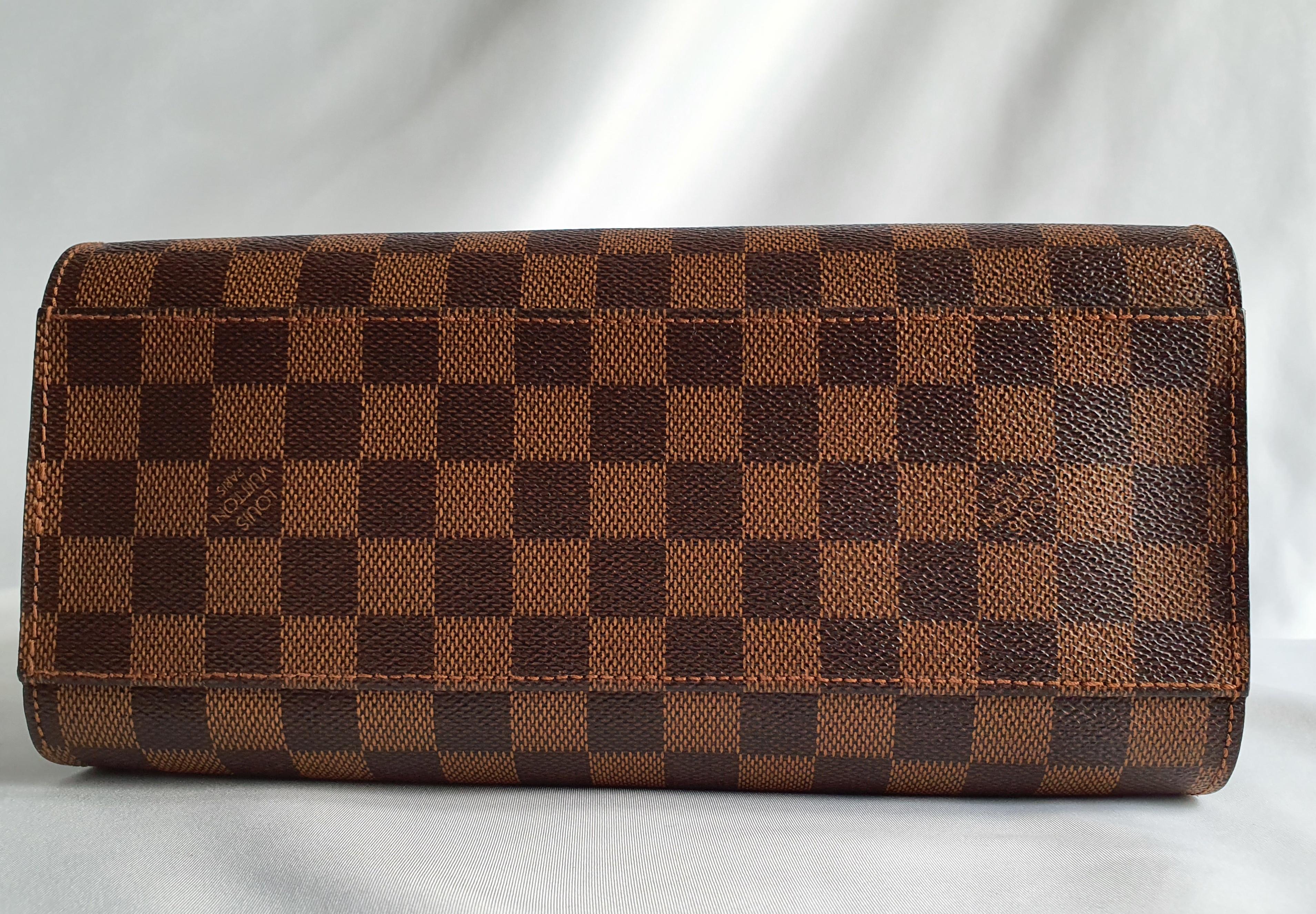 Louis Vuitton, Triana in brown canvas In Good Condition For Sale In Clichy, FR