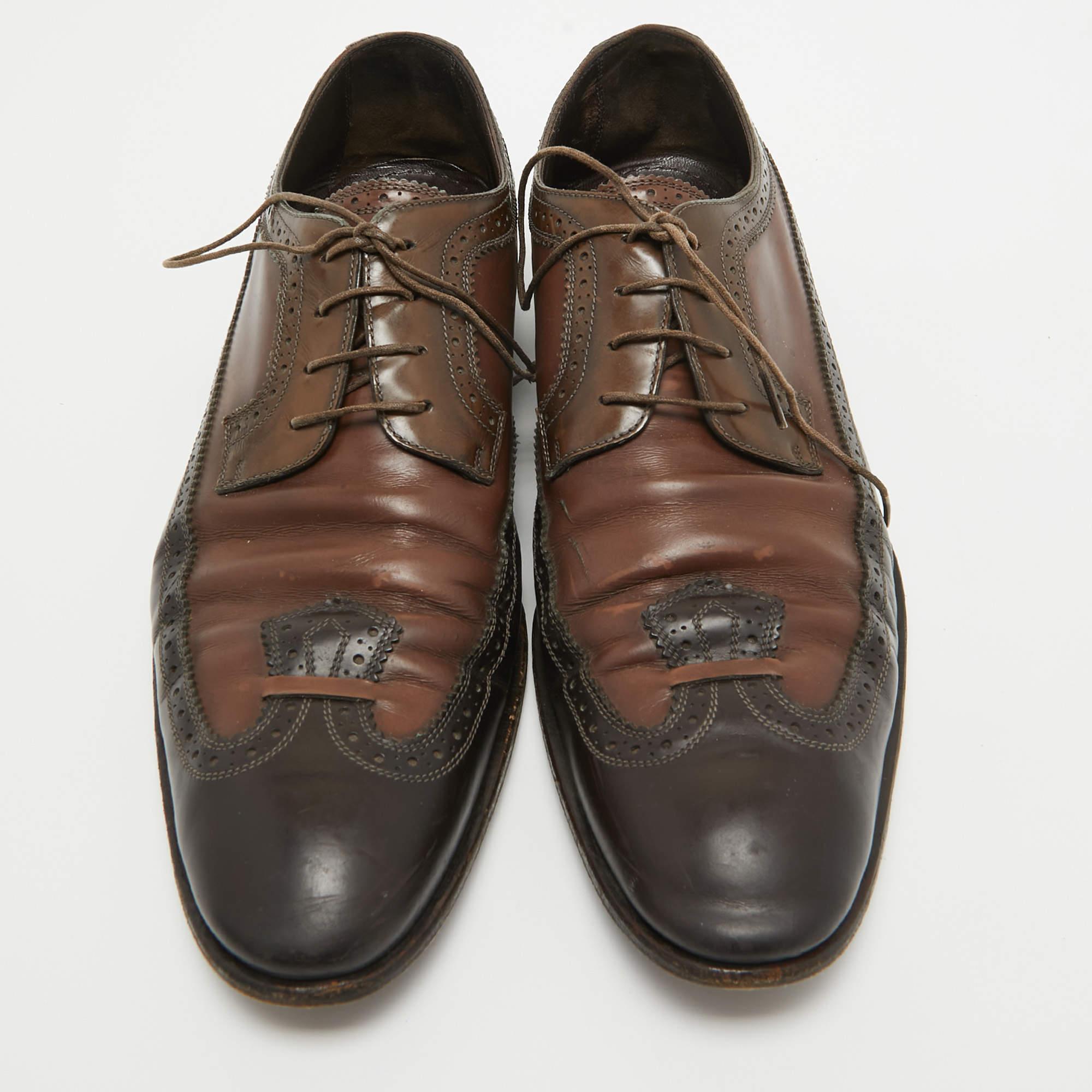 These Louis Vuitton derby shoes aim to deliver a fashionable result. Constructed using leather and secured with laces, these shoes are as durable as they are appealing.

