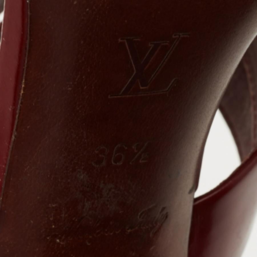 Louis Vuitton - Sandales à lanières en cuir tricolores, taille 36,5 en vente 1