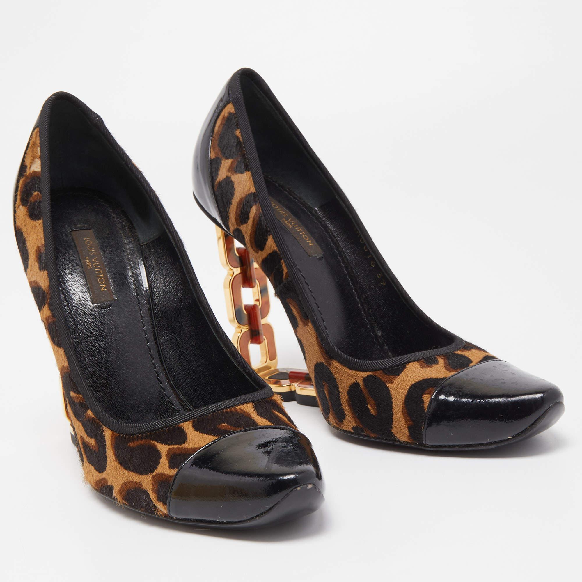 Perfectly sewn and finished to ensure an elegant look and fit, these Louis Vuitton pumps are a purchase you'll love flaunting. They look great on the feet.

Includes
Original Dustbag