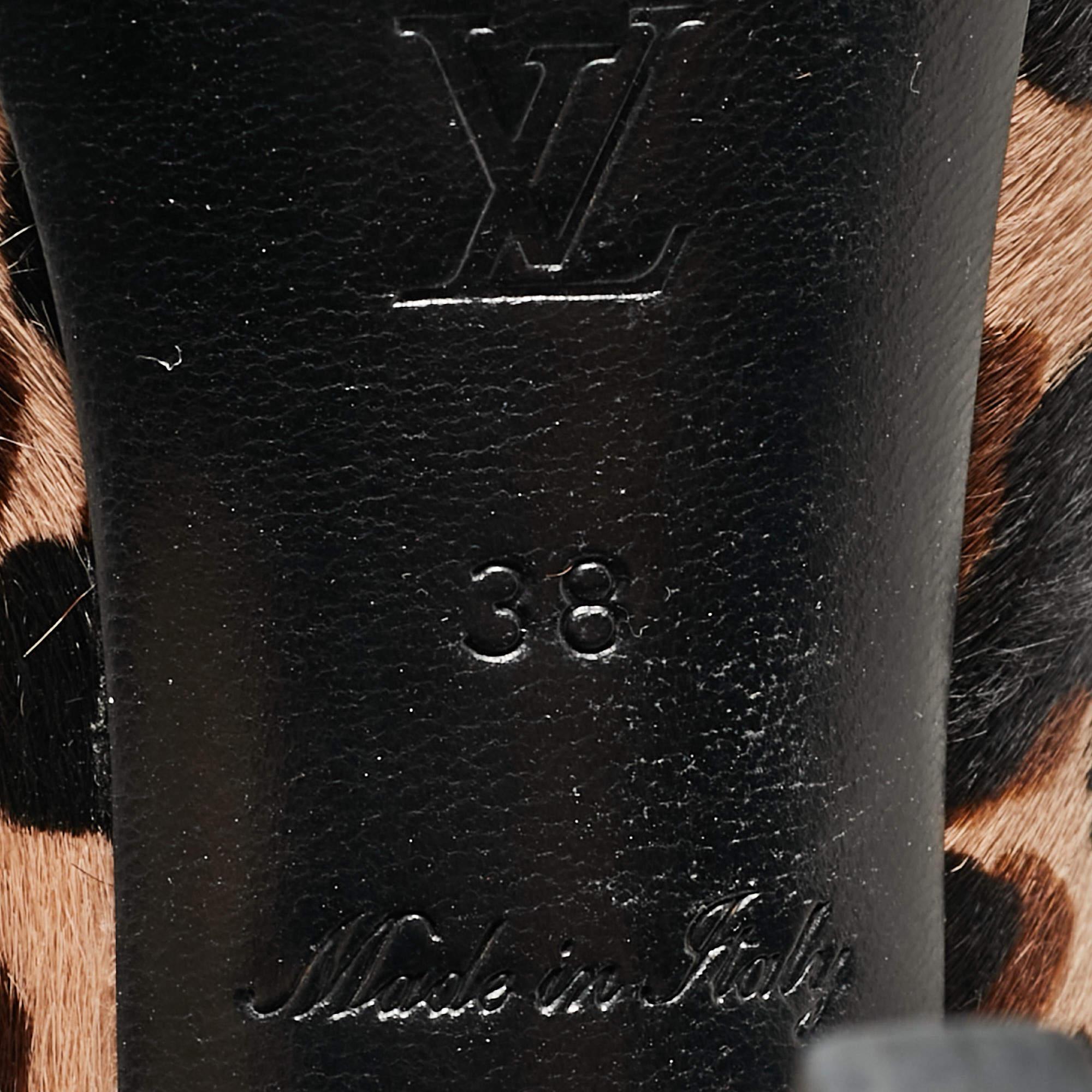Louis Vuitton Tricolor Leopard Print Calf Hair Oh Really! Peep Toe Pumps Size 38 For Sale 1