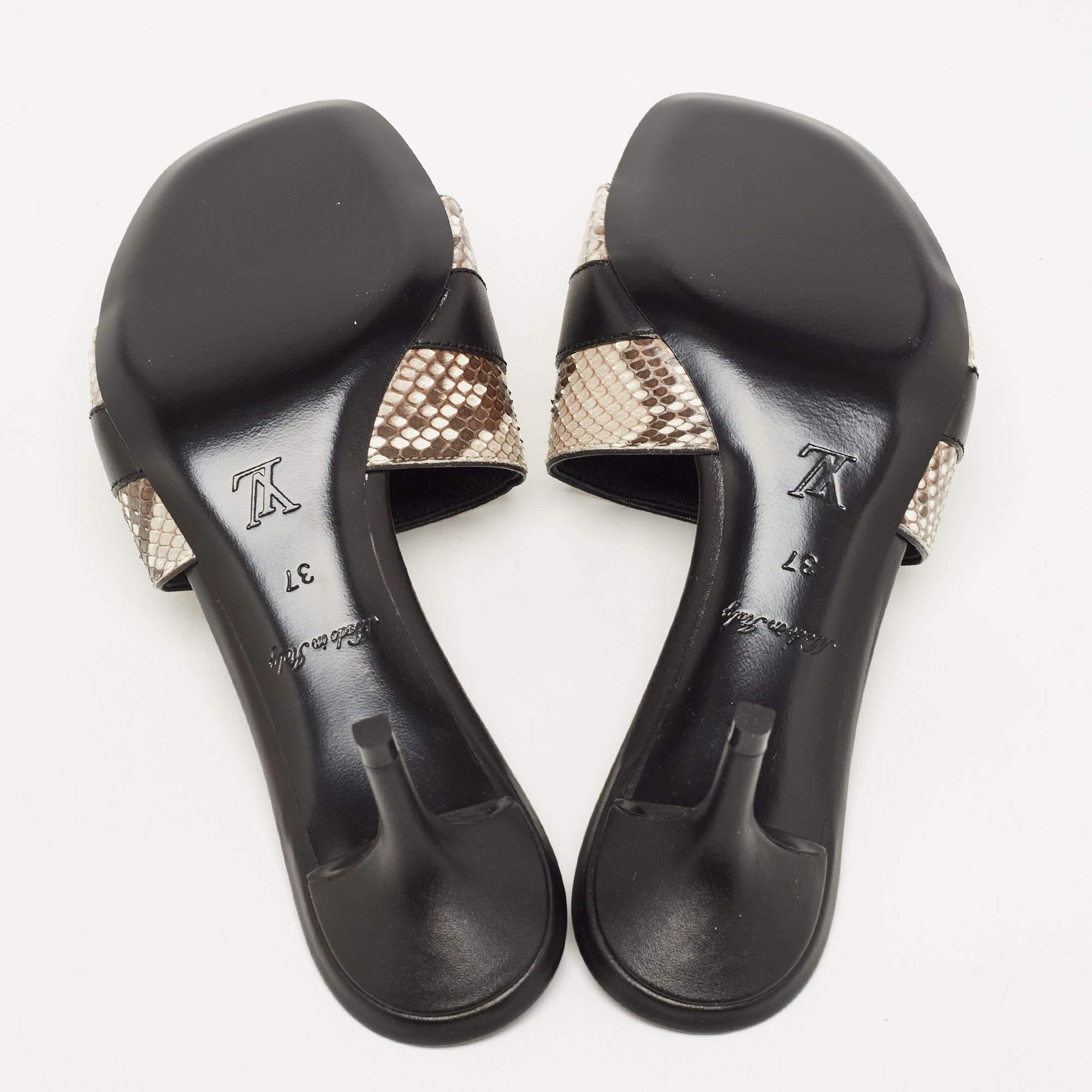 Louis Vuitton Tricolor Snakeskin Slide Sandals Size 37 For Sale 2