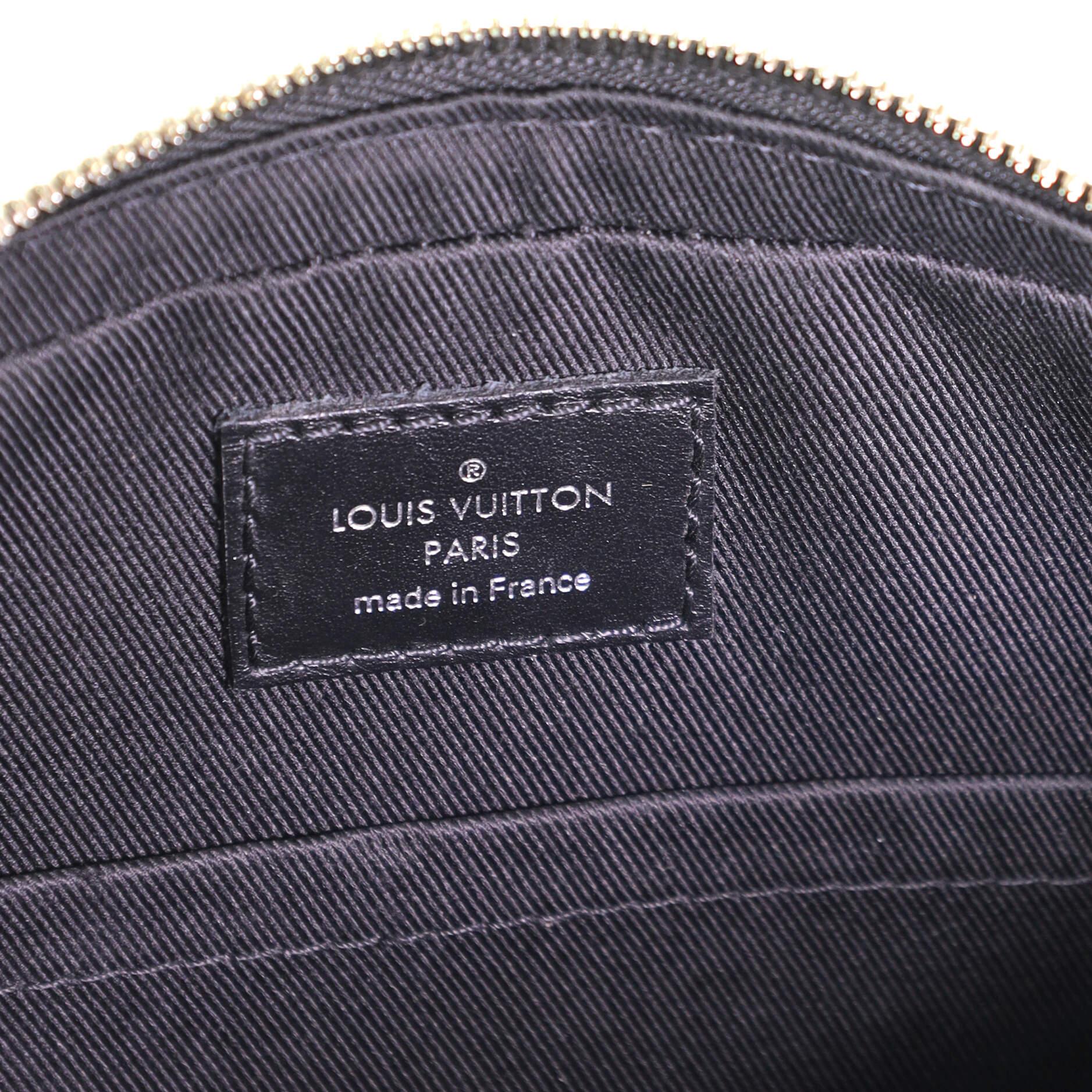 Louis Vuitton Trio Messenger Bag Limited Edition Damier Graphite 3D 2