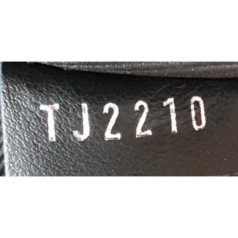 Louis Vuitton Trio Messenger Bag Reverse Monogram Eclipse at 1stDibs