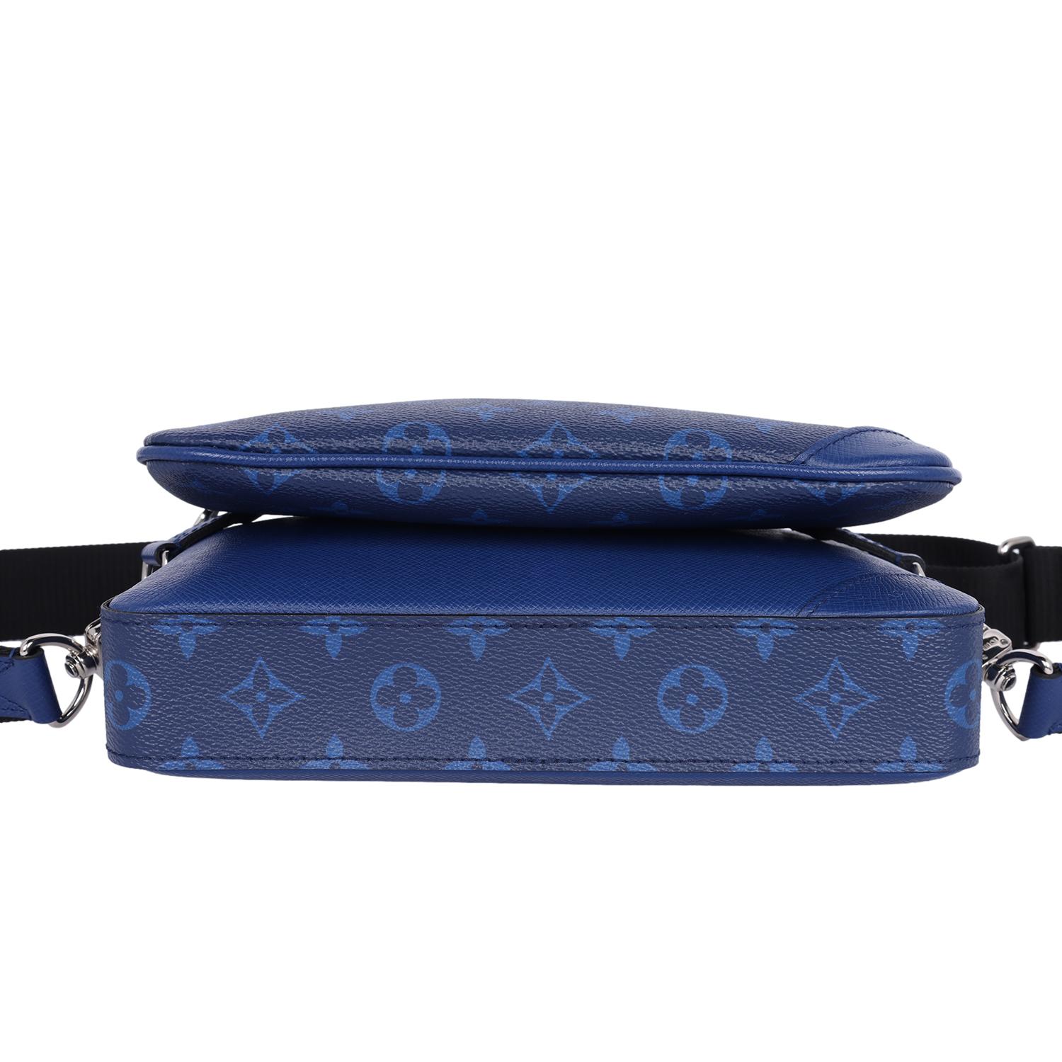 Louis Vuitton Trio Messenger Bag Monogramm Taigarama Kobaltblau im Angebot 4