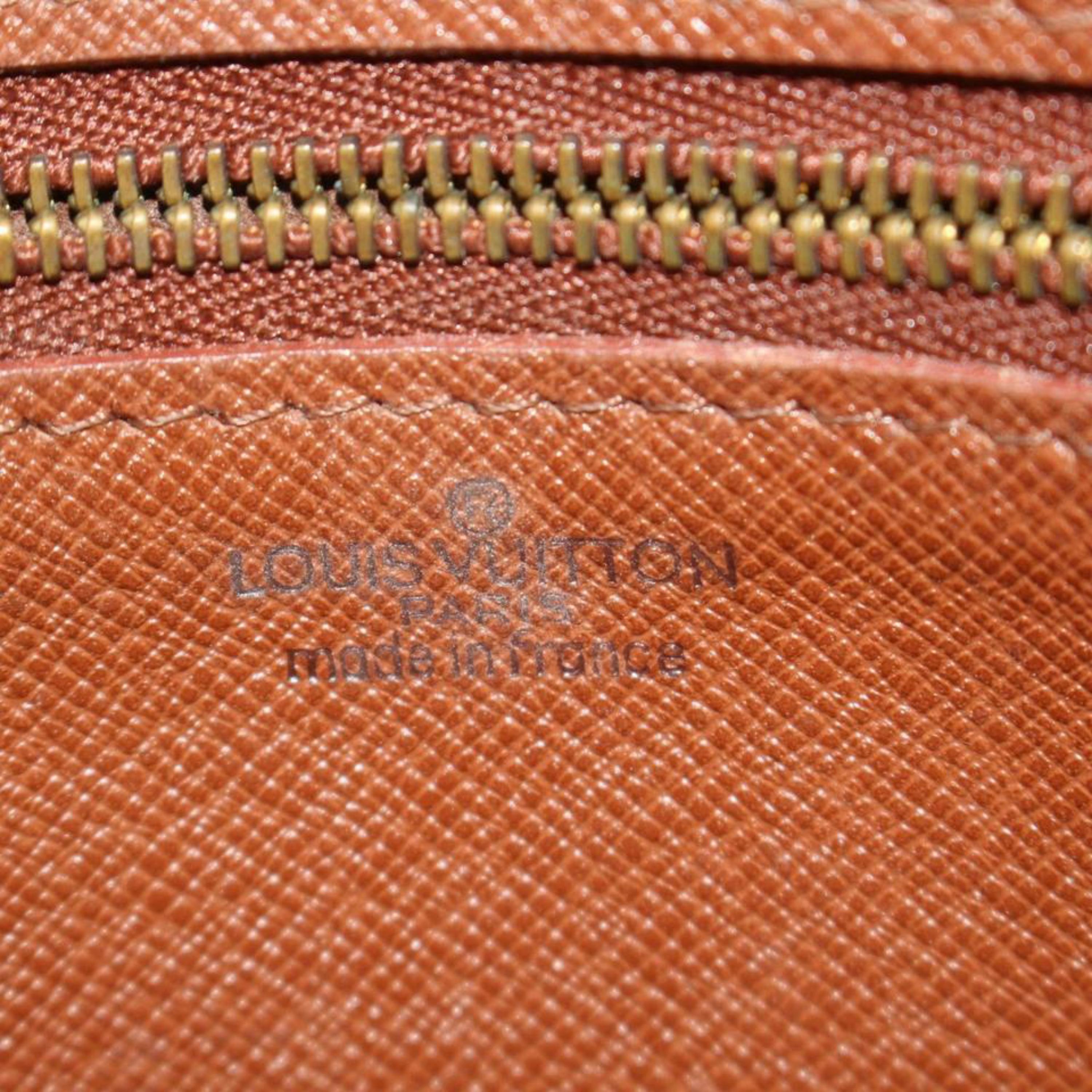 Women's Louis Vuitton Trocadero 868805 Beige Leather Cross Body Bag For Sale
