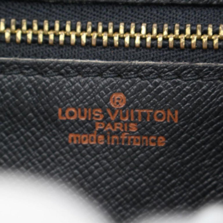 Louis Vuitton Trocadero Epi 867247 Blue Leather Cross Body Bag For Sale at 1stdibs
