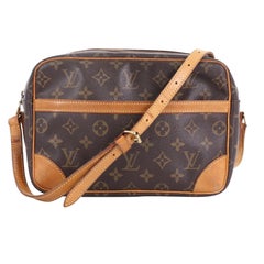 Louis Vuitton Trocadero Handbag Monogram Canvas 27