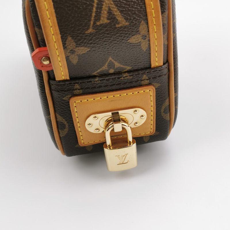 Louis Vuitton Trocadero Monogram Perforation Camera Bag Brown MM95175 For Sale 3