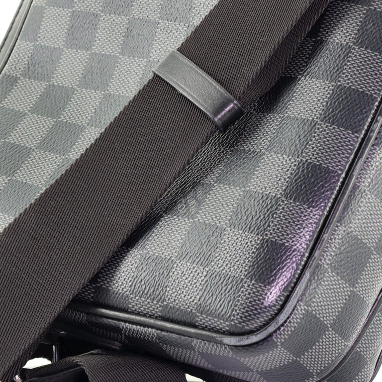 Louis Vuitton Dami Graphit Trocadero Messenger PM shoulder bag gray P1 –  NUIR VINTAGE