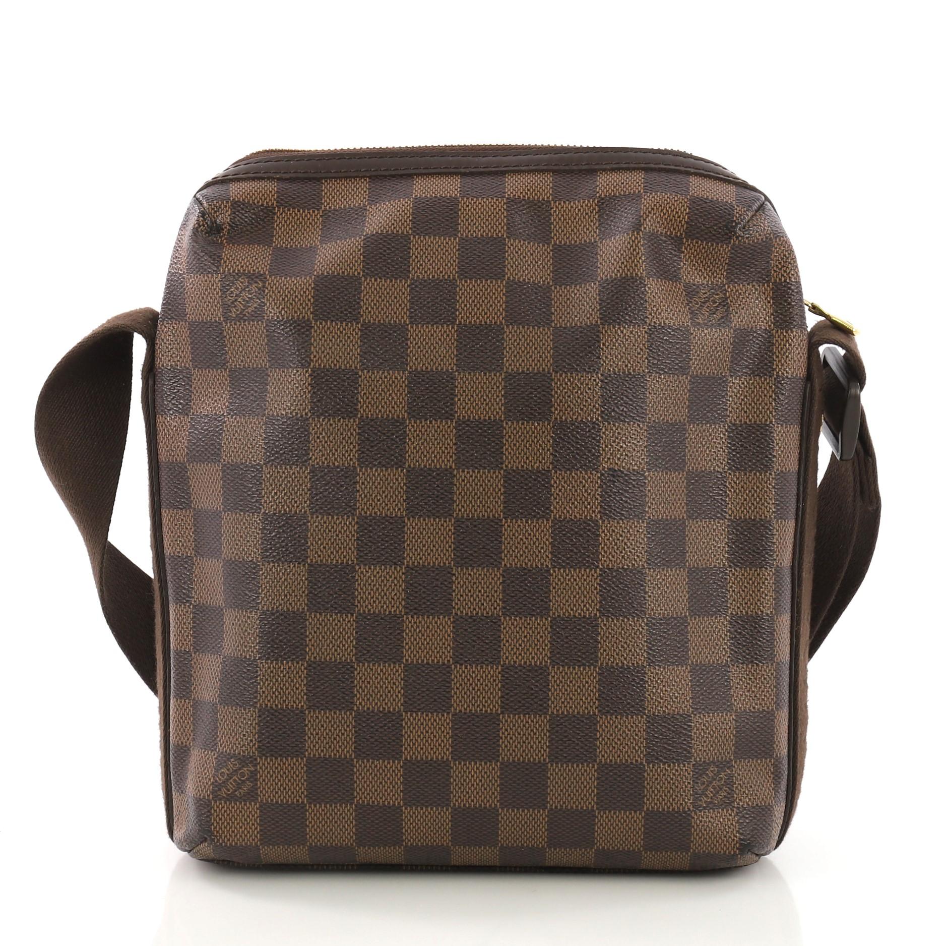 Louis Vuitton Trotteur Beaubourg Handbag Damier In Good Condition In NY, NY
