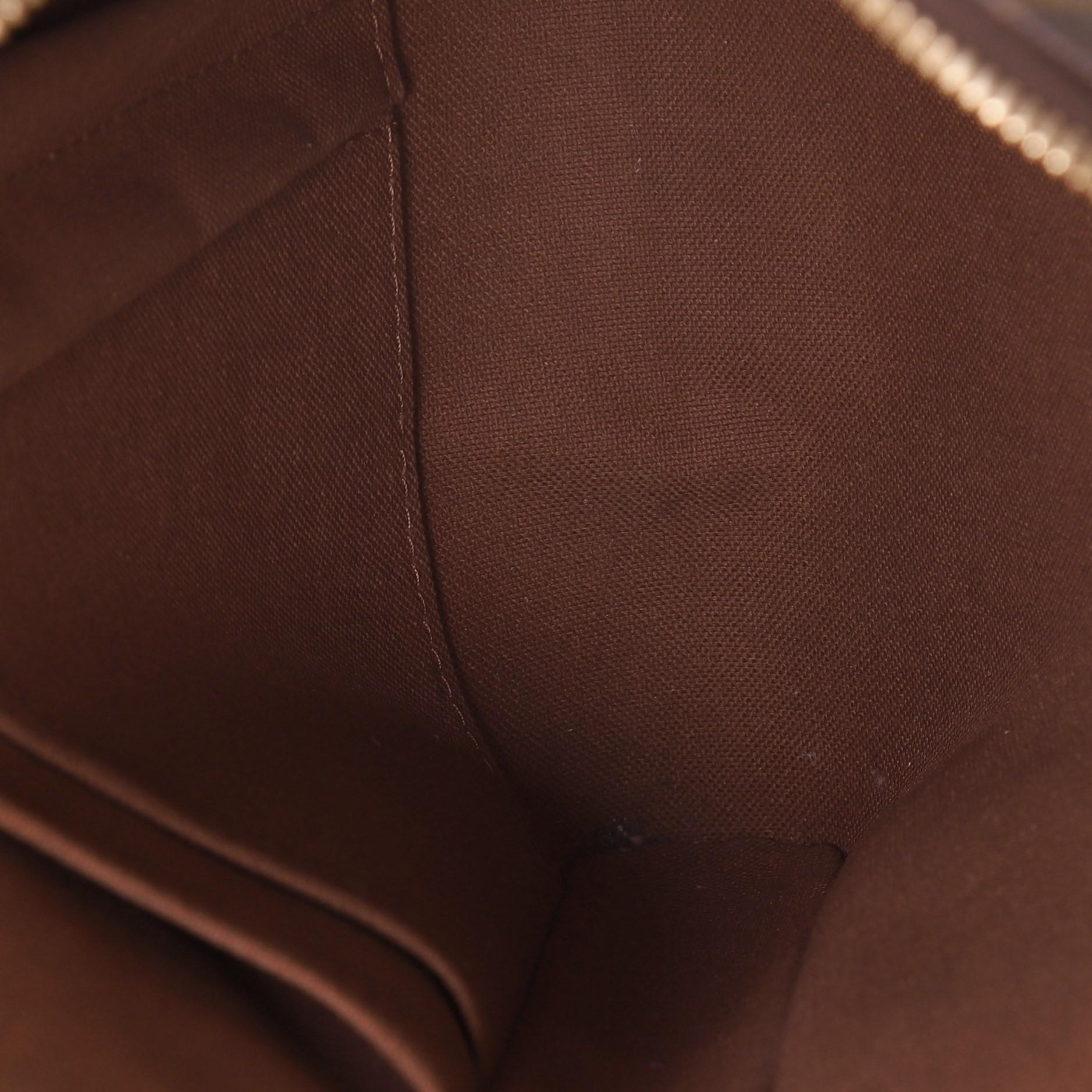 Louis Vuitton Trotteur Beaubourg Handtasche mit Monogramm aus Segeltuch für Damen oder Herren