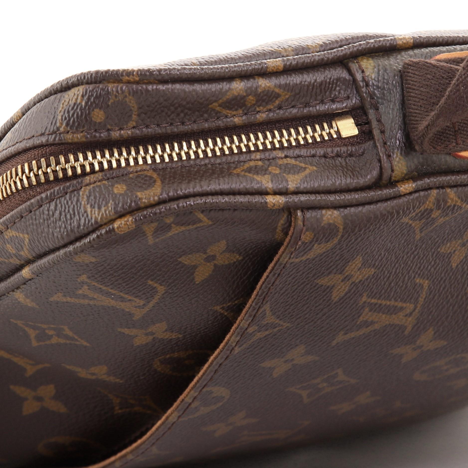Louis Vuitton Trotteur Beaubourg Handtasche mit Monogramm aus Segeltuch 1