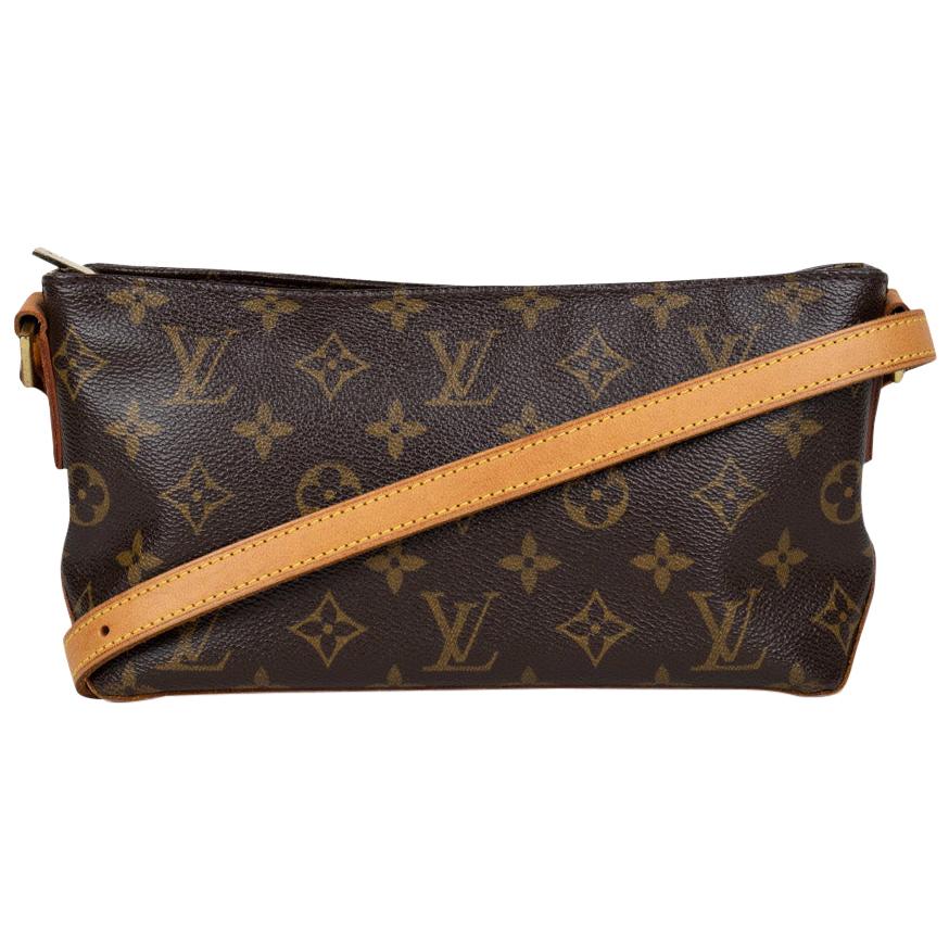 Louis Vuitton Trotteur Crossbody Bag For Sale