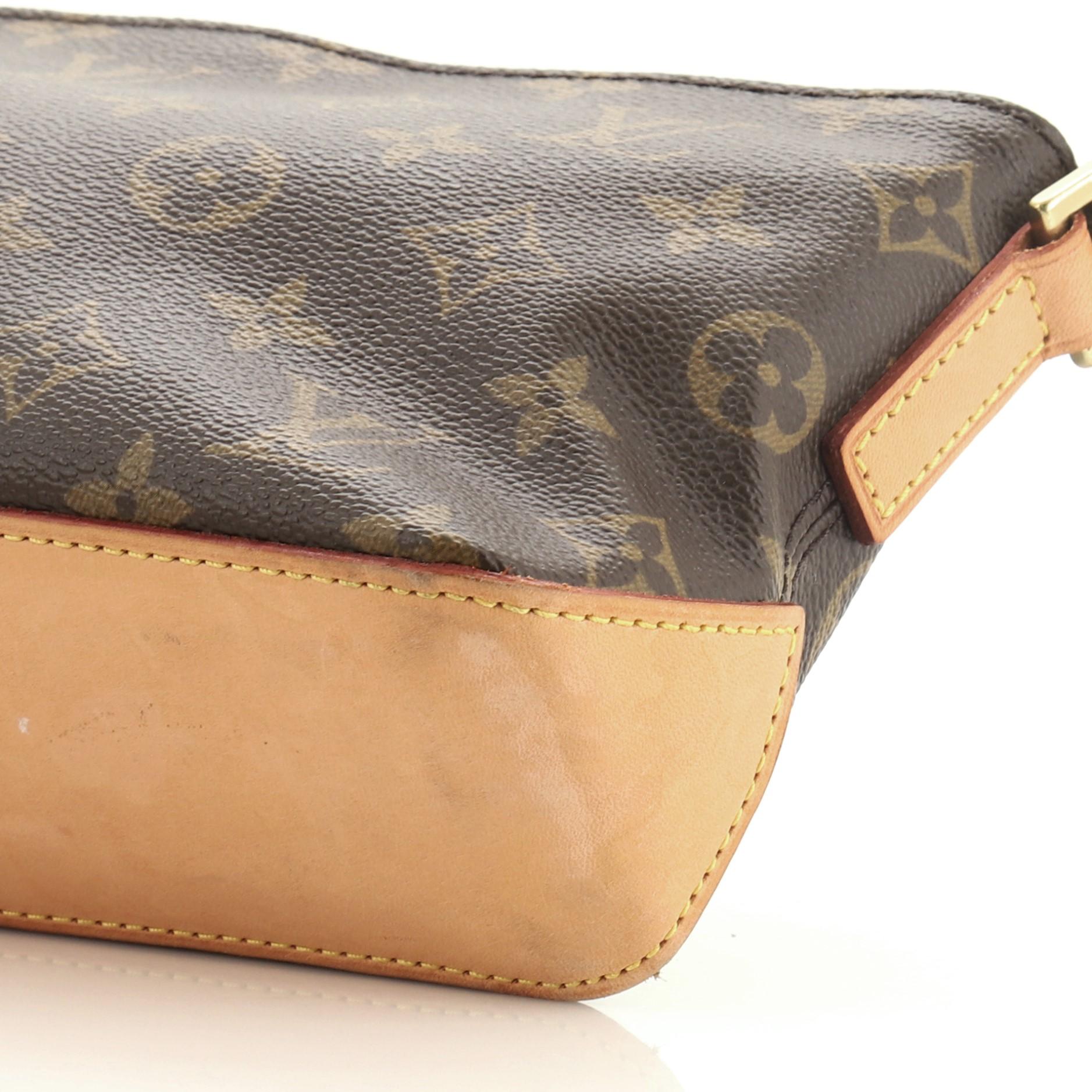 Women's or Men's Louis Vuitton Trotteur Handbag Monogram Canvas