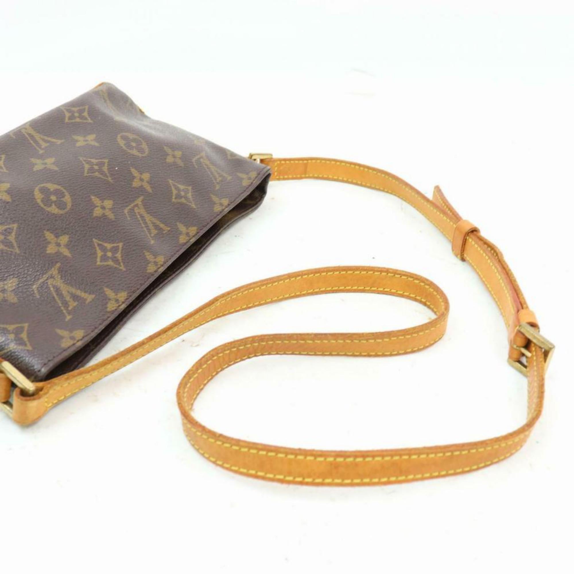 Louis Vuitton Trotteur Monogram 870350 Brown Coated Canvas Cross Body Bag In Good Condition For Sale In Forest Hills, NY