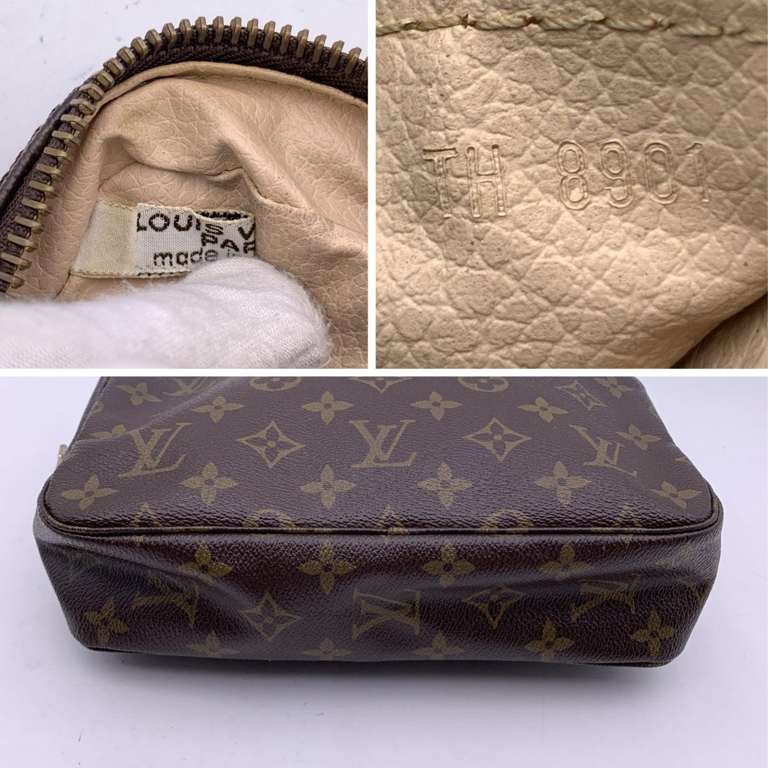 Louis Vuitton Trousse 23 Vintage Monogram Cosmetic Pochette Bag 1