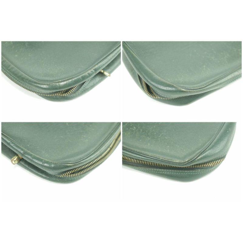 Louis Vuitton Trousse Toilery Pouch Gm 232555 Green Taiga Leather Wristlet For Sale 7