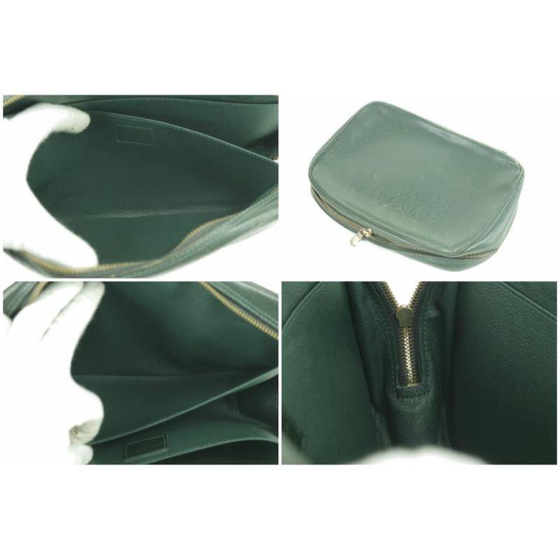 Louis Vuitton Trousse Toilery Pouch Gm 232555 Green Taiga Leather Wristlet In Good Condition For Sale In Dix hills, NY