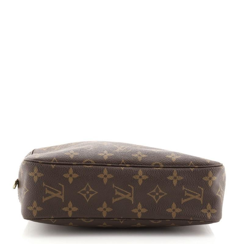 Louis Vuitton Trousse Toiletry Pouch Monogram Canvas 23 In Good Condition In NY, NY