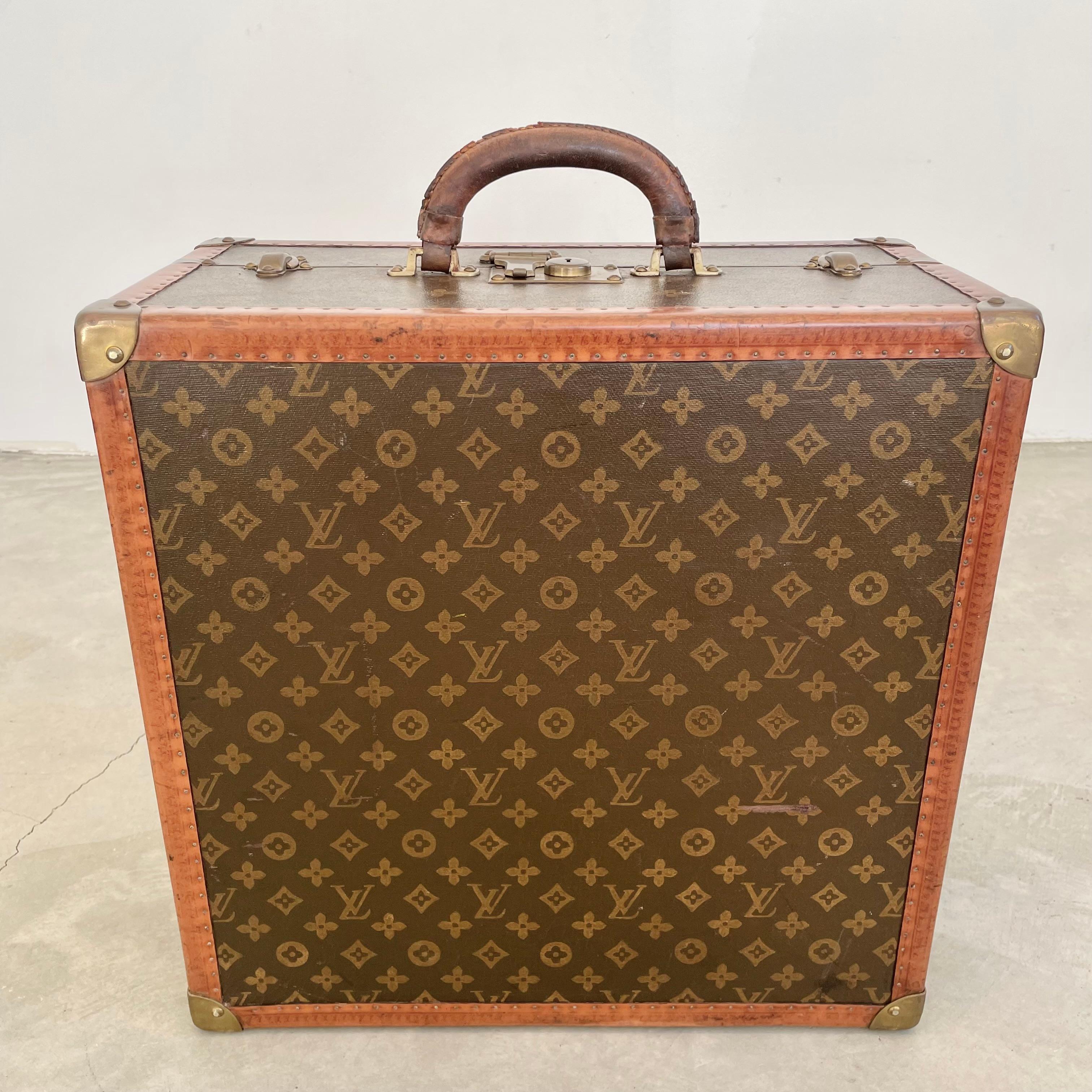 Gepäckstück von Louis Vuitton, Frankreich 1940er Jahre (Moderne der Mitte des Jahrhunderts) im Angebot