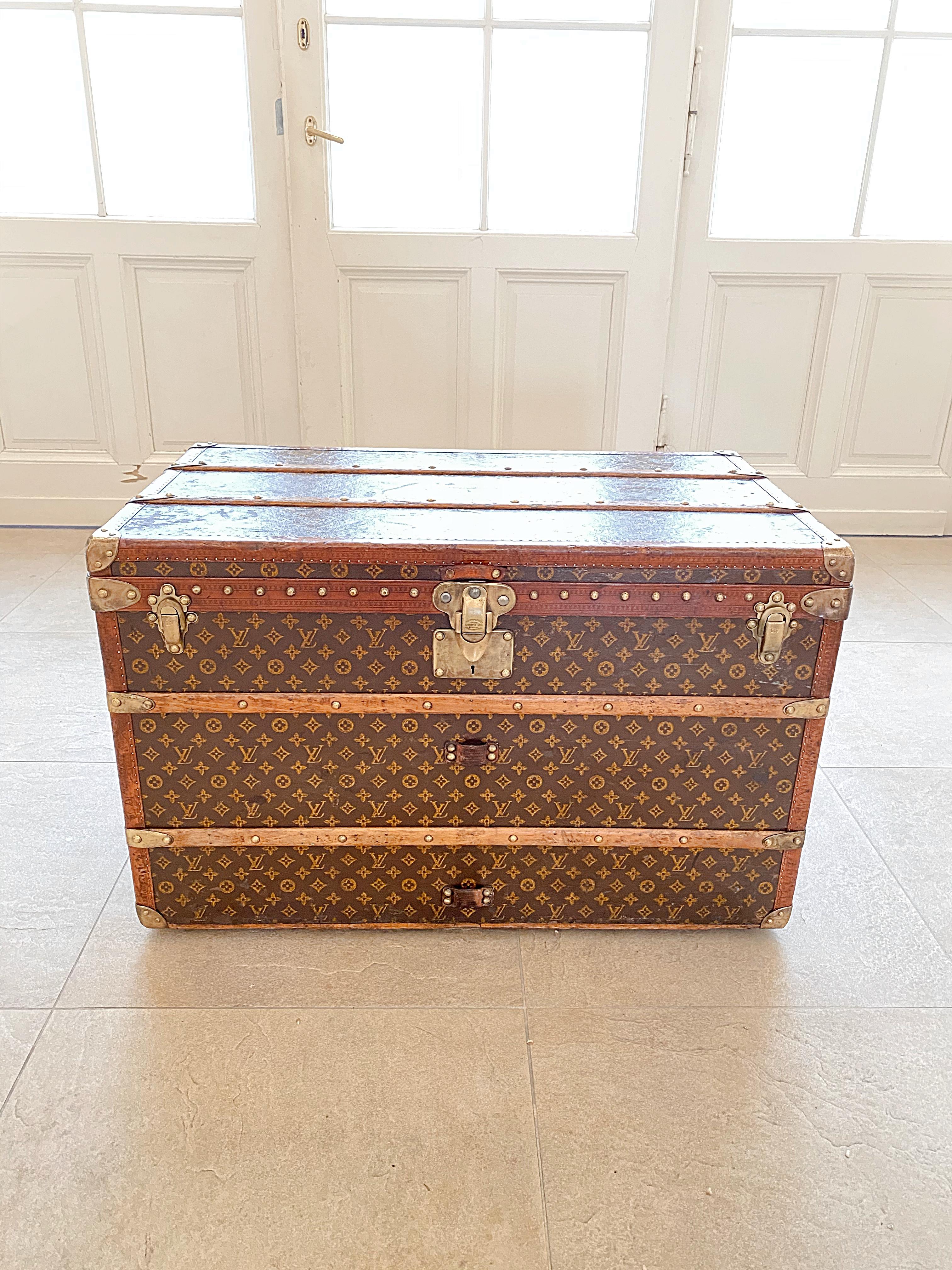 Early 1910s very rare Louis Vuitton steamer trunk handmade in France. Both sided monogram 