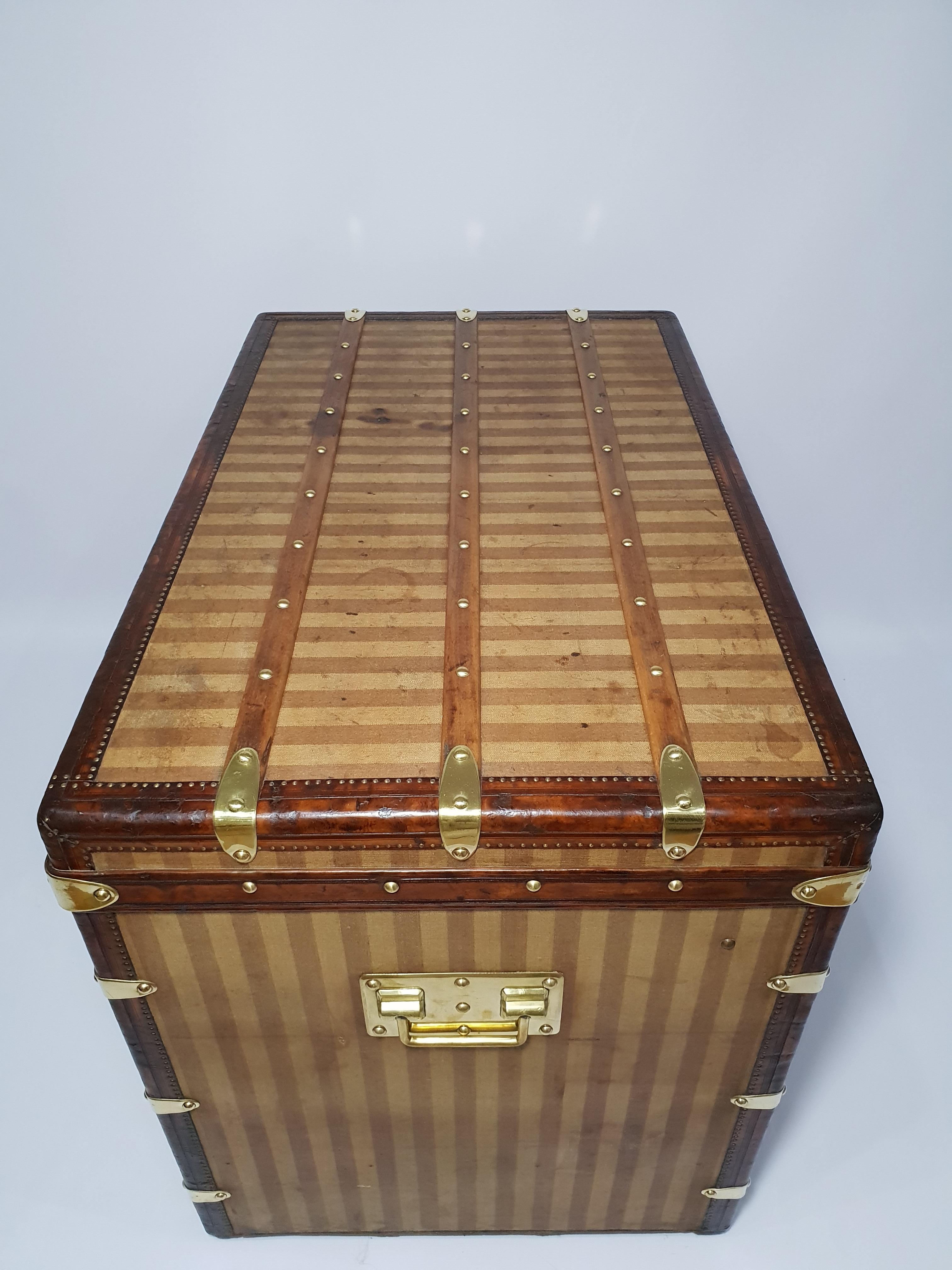 Louis Vuitton Trunk Haut Courier Rayee Trunk from 1870s For Sale 4