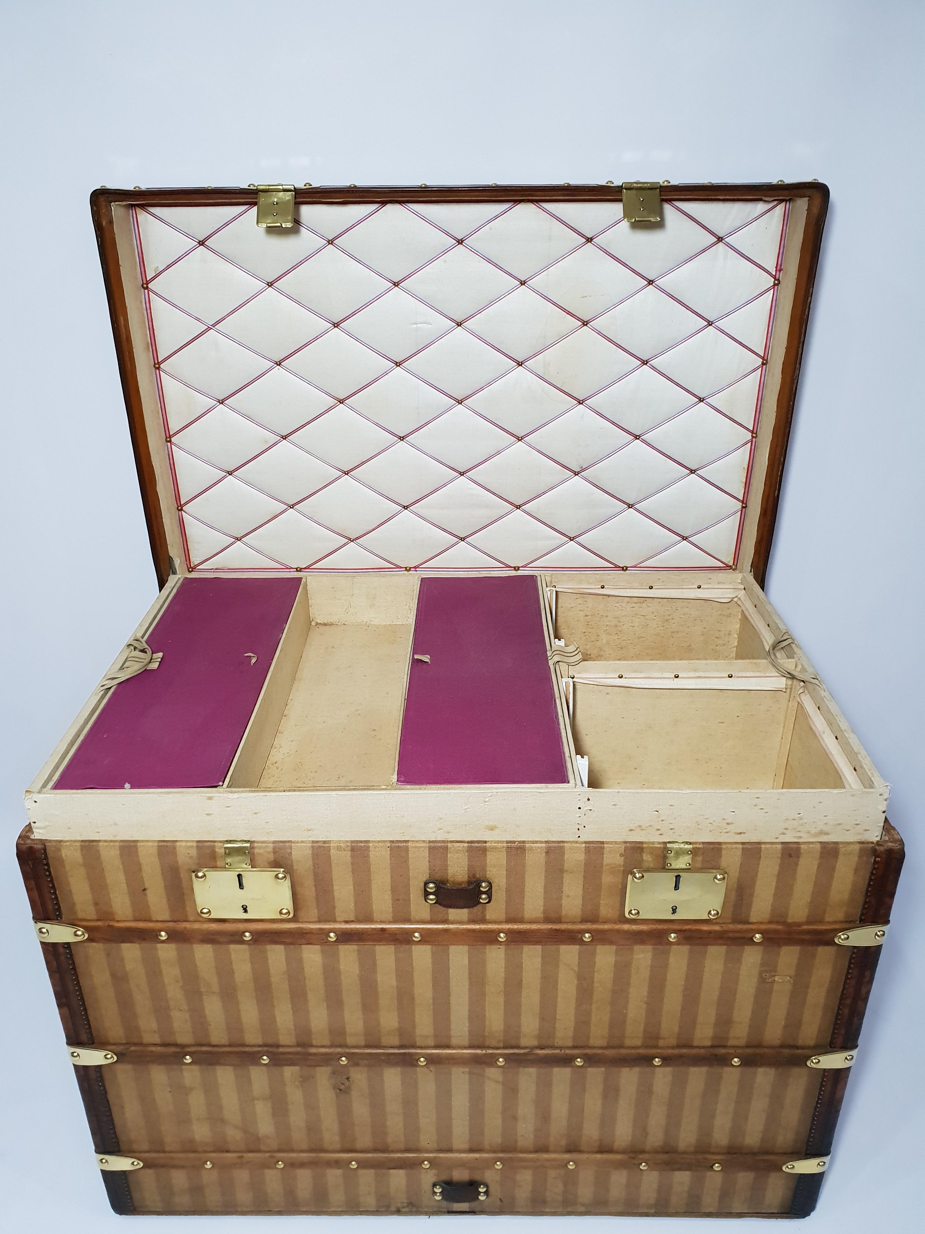 Louis Vuitton Trunk Haut Courier Rayee Trunk from 1870s For Sale 5