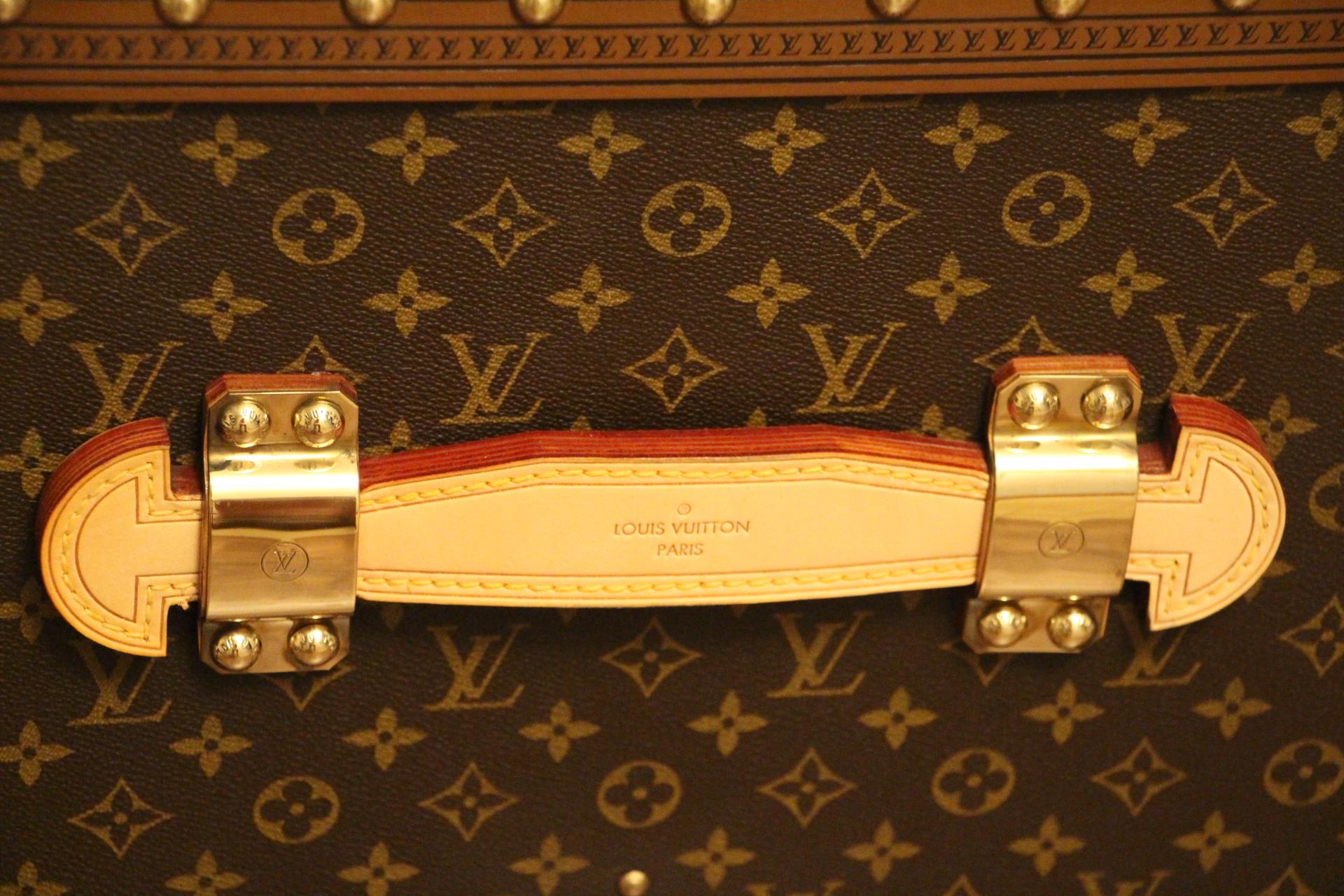 Louis Vuitton Trunk in Monogram Canvas, Louis Vuitton Steamer Trunk 5